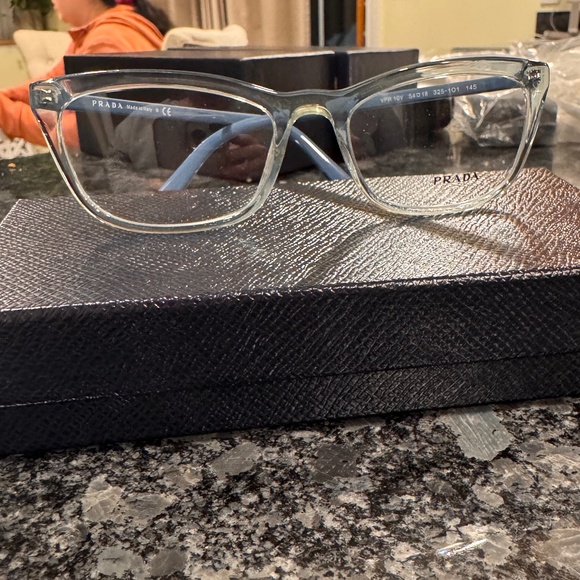 Prada eyeglasses VPR10V - Picture 1 of 5